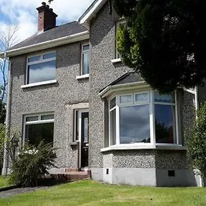 https://hallmount-house-belfast.belfasthotelsireland.com